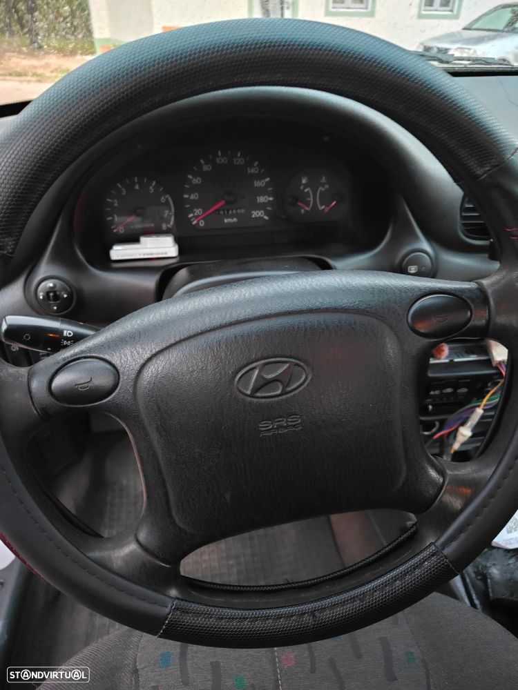 Hyundai Accent 1.3 Miles P.Seg. Plus - 4