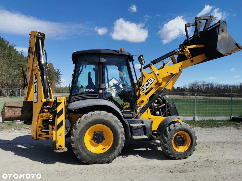 JCB 3CX Powershift - 8