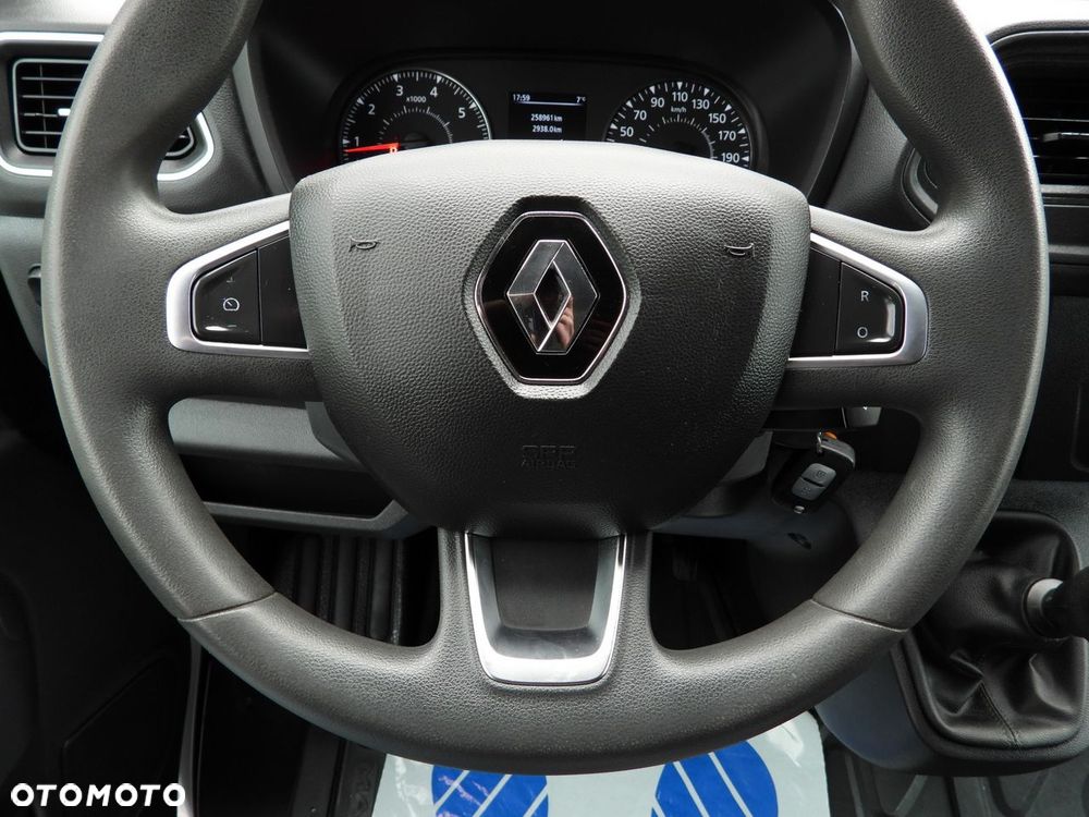 Renault MASTER  PLANDEKA 10 PALET WEBASTO TEMPOMAT LEDY PNEUMATYKA KLIMATYZACJA  165KM - 32
