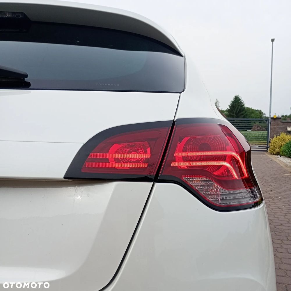 Citroën DS4 e-HDi 115 Chic - 8
