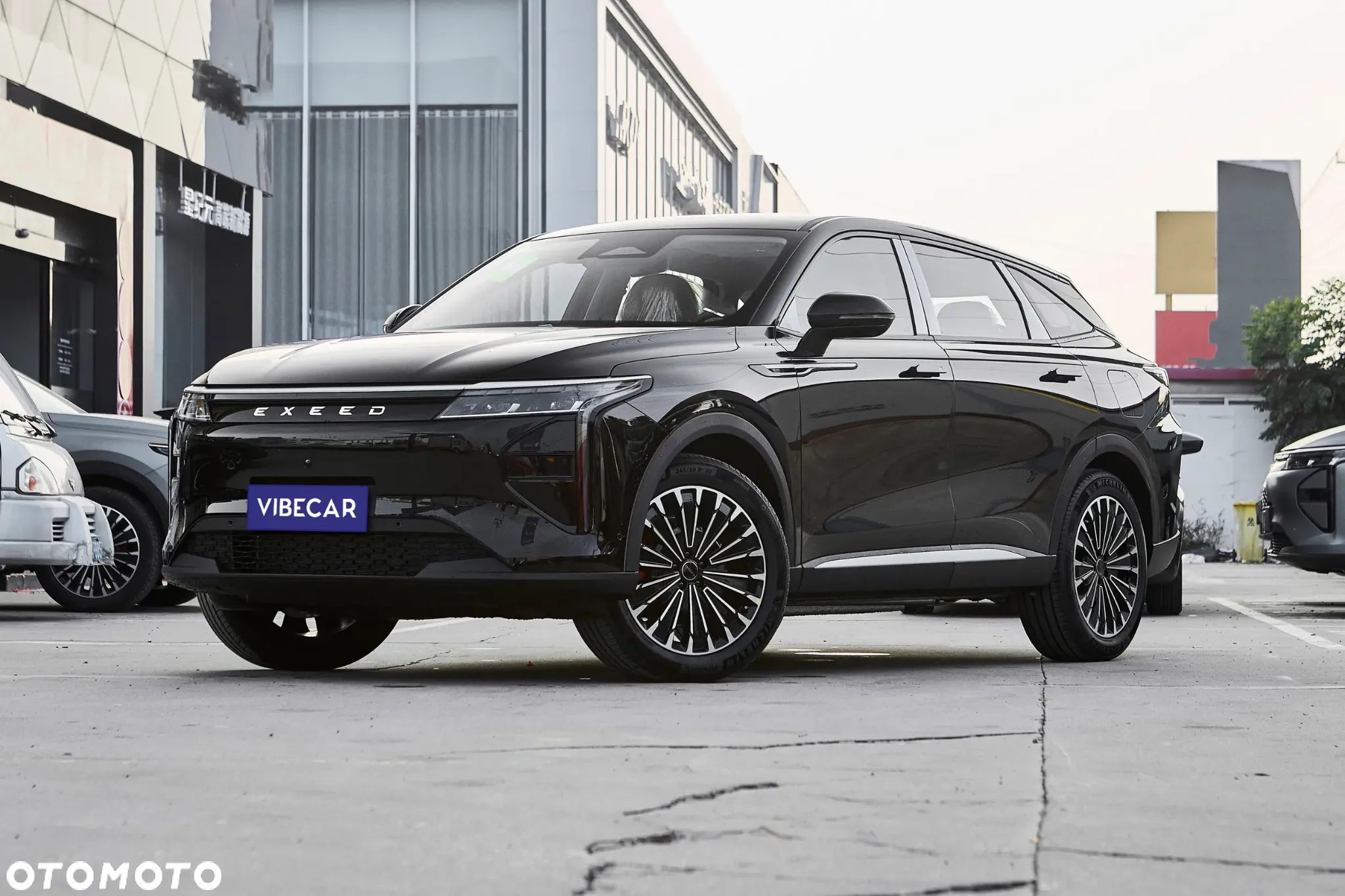 Omoda 9 1.5 Super Hybrid Exclusive AWD - 1
