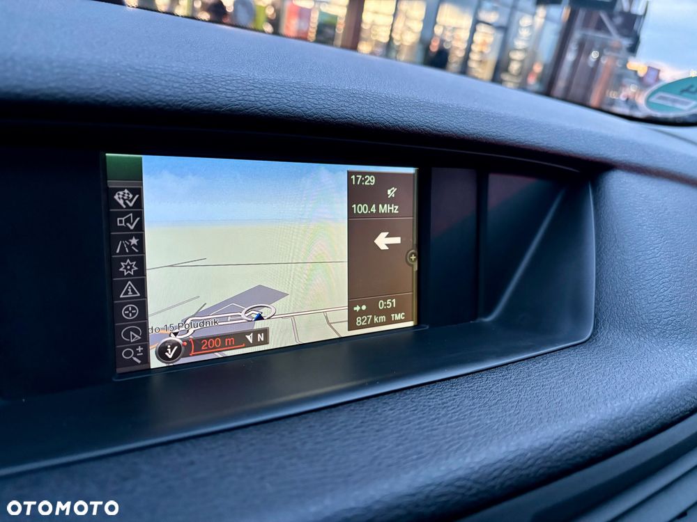 BMW X1 sDrive18i - 7