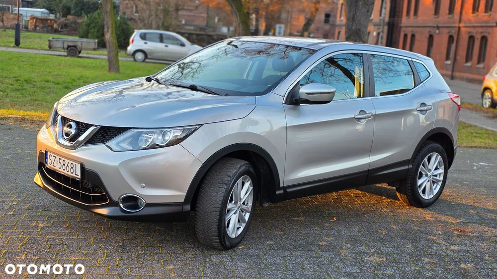 Nissan Qashqai 1.2 DIG-T N-Connecta EU6 - 4