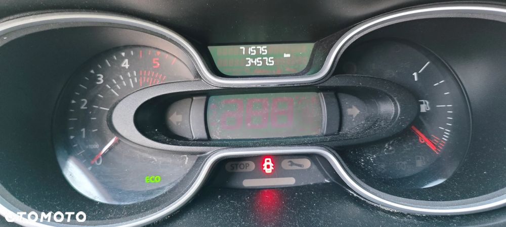 Renault Trafic - 8