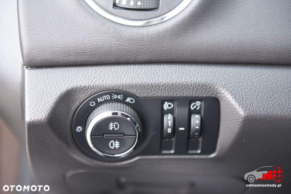 Chevrolet Cruze - 31