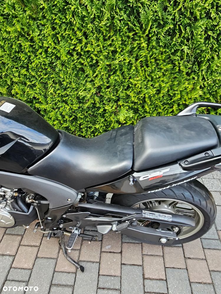 Honda CBF - 16