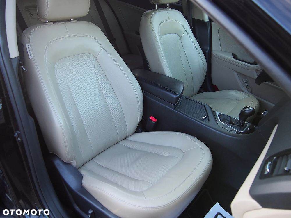 Kia Optima - 19