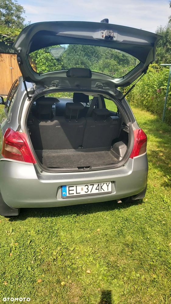 Toyota Yaris - 3