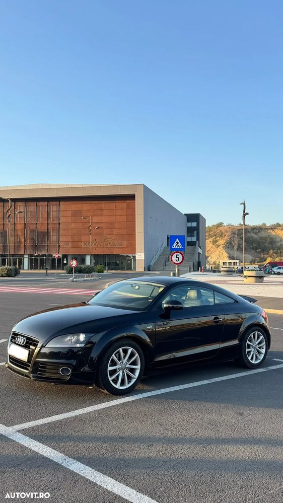 Audi Tt 2012 photo 2