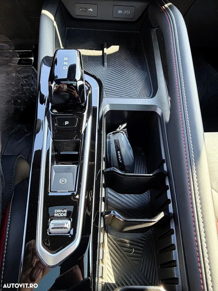 Geely Coolray 1.5 T-GDI 7DCT GF - 11