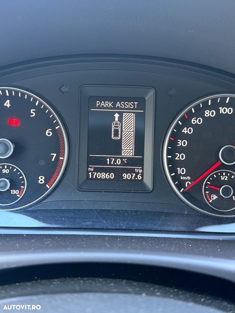 Volkswagen Touran 1.2 TSI BlueMotion Technology Life - 12