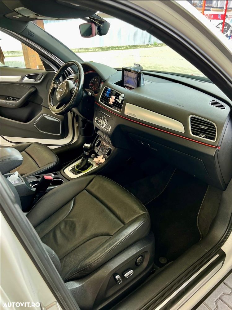 Audi Q3 2.0 TFSI Quattro S tronic sport - 14
