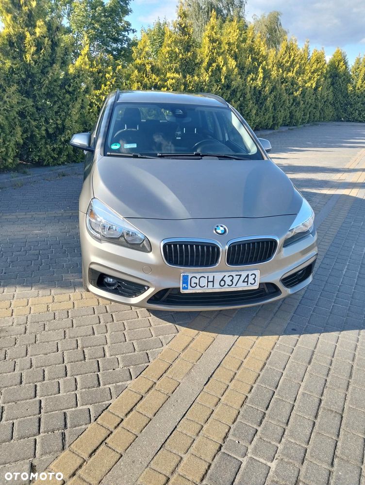 BMW Seria 2 218i - 1
