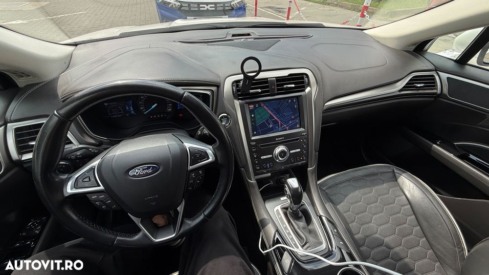 Ford Mondeo - 6