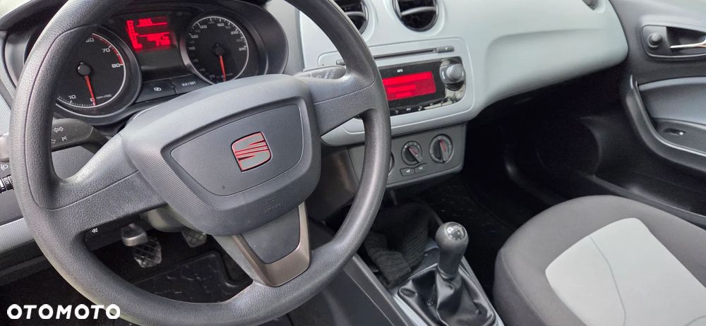 Seat Ibiza 1.4 16V Reference - 15