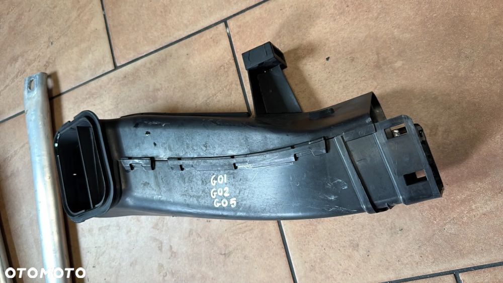 BMW G01 G02 G05 KIEROWNICA POWIETRZA DOLOT WLOT 8599684 - 1