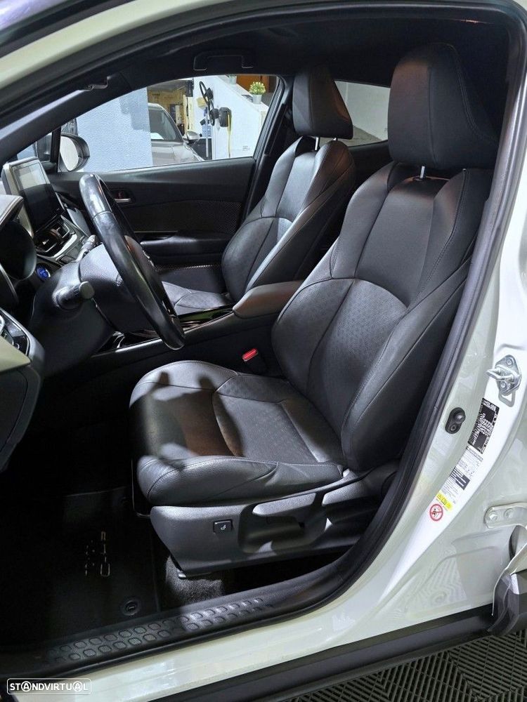 Toyota C-HR 1.8 HSD Lounge - 13