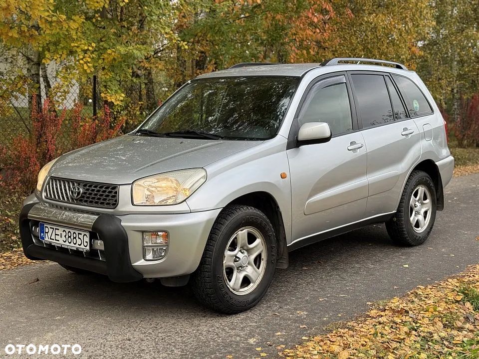 Toyota RAV4 1.8 VVT-i Luna 2WD - 12