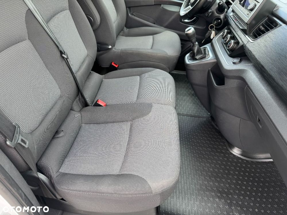 Renault Trafic - 32
