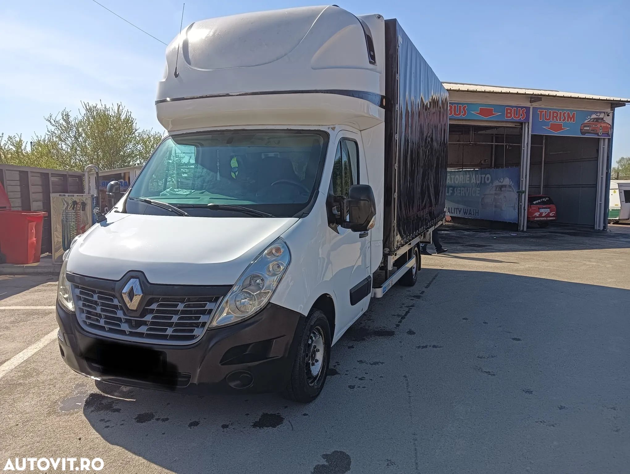 Renault Master - 1