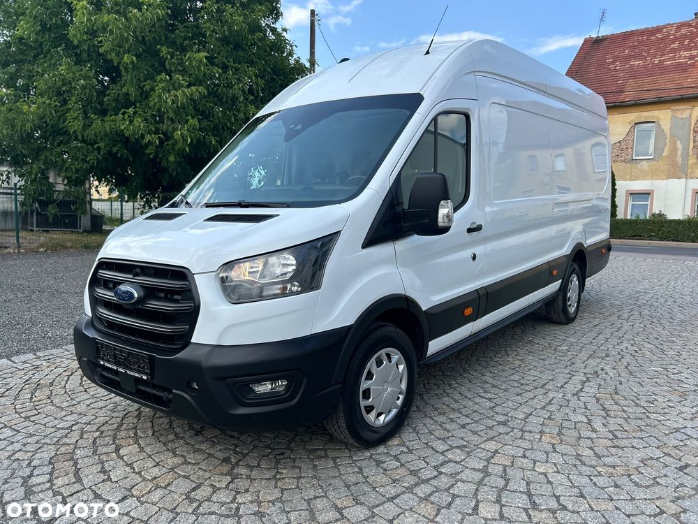 Ford Transit - 1