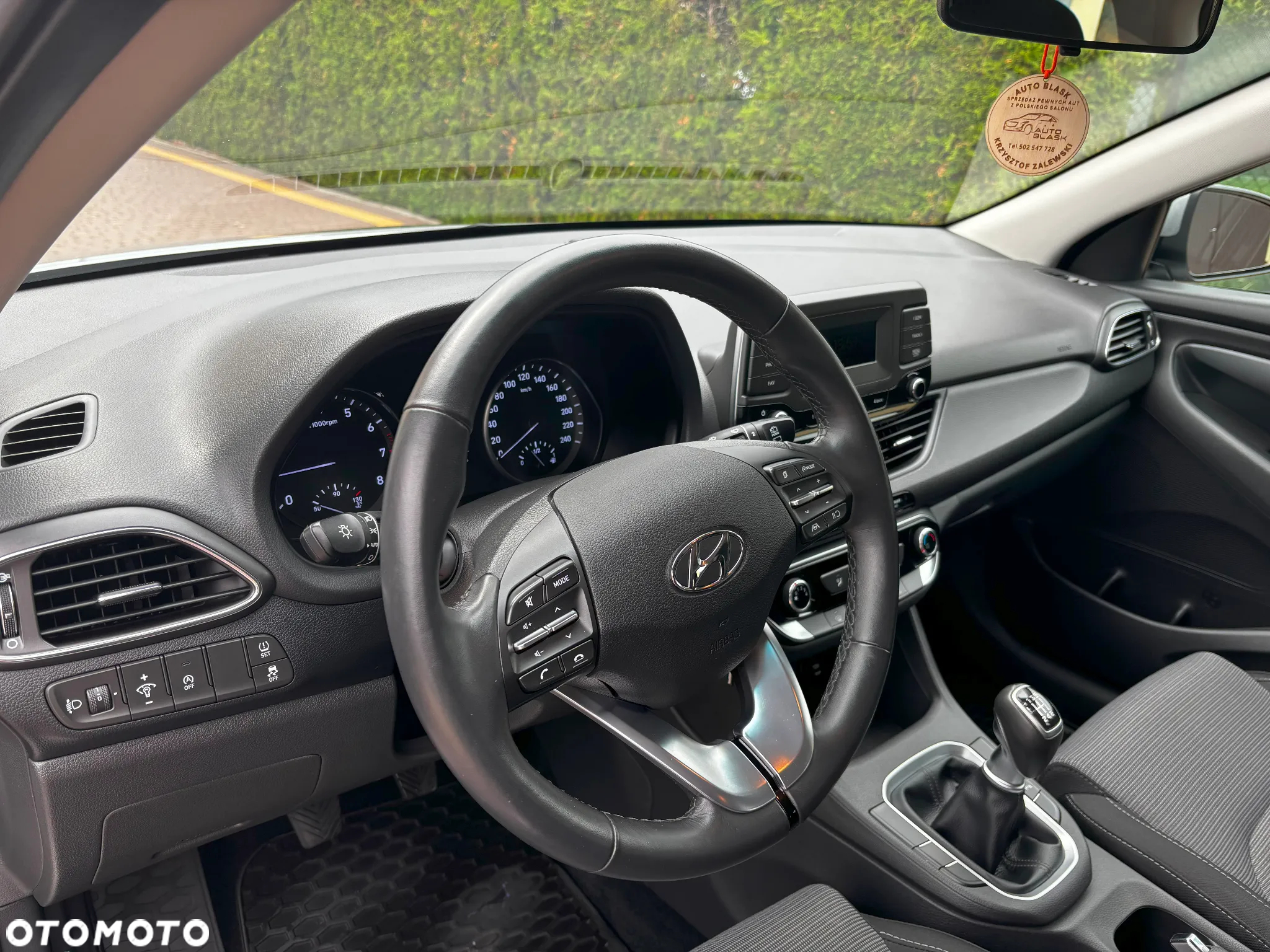 Hyundai i30 1.5 DPI Classic + - 14