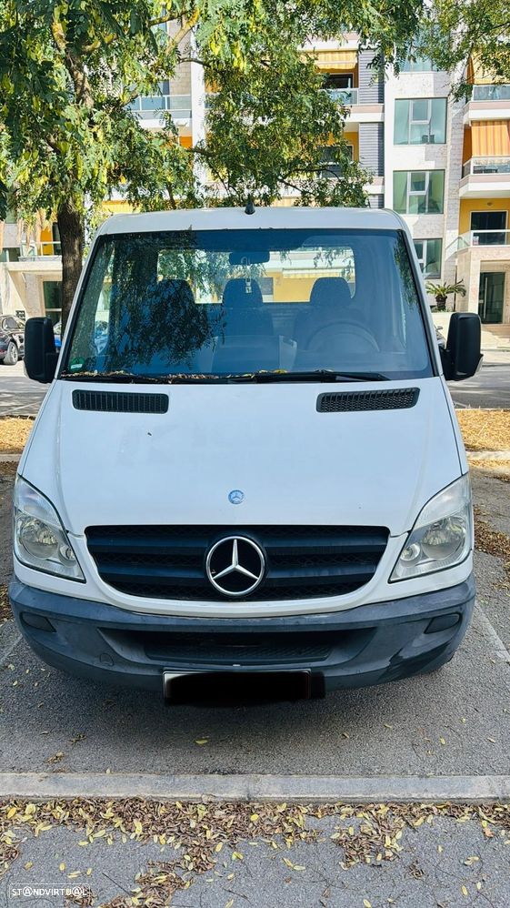 Mercedes-Benz Sprinter - 1