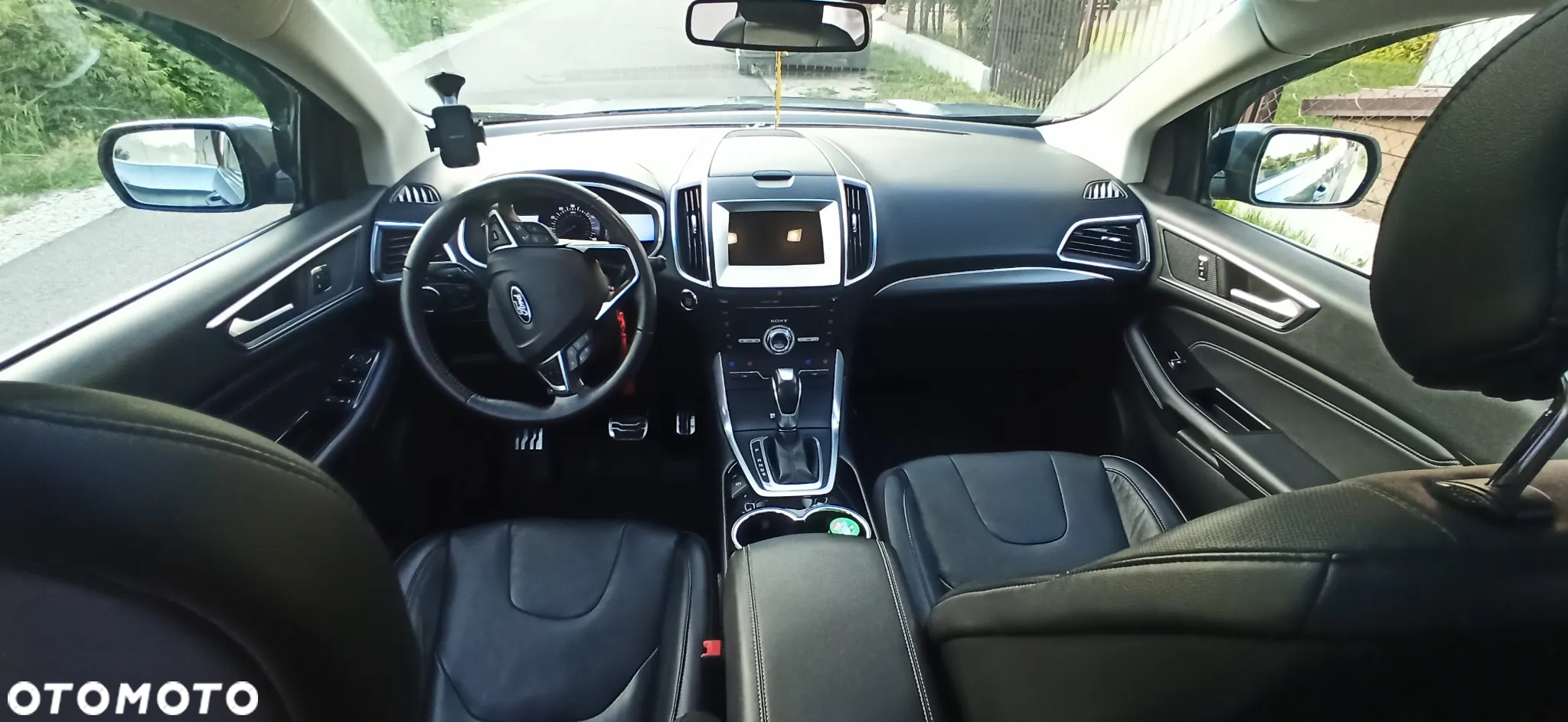 Ford Edge - 33