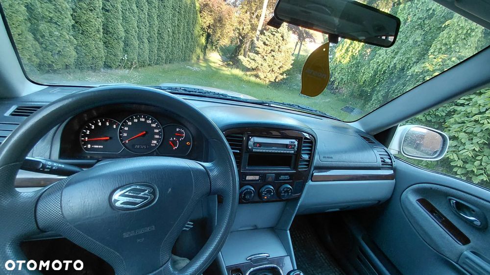 Suzuki Grand Vitara XL-7 2.0 TD Comfort - 10