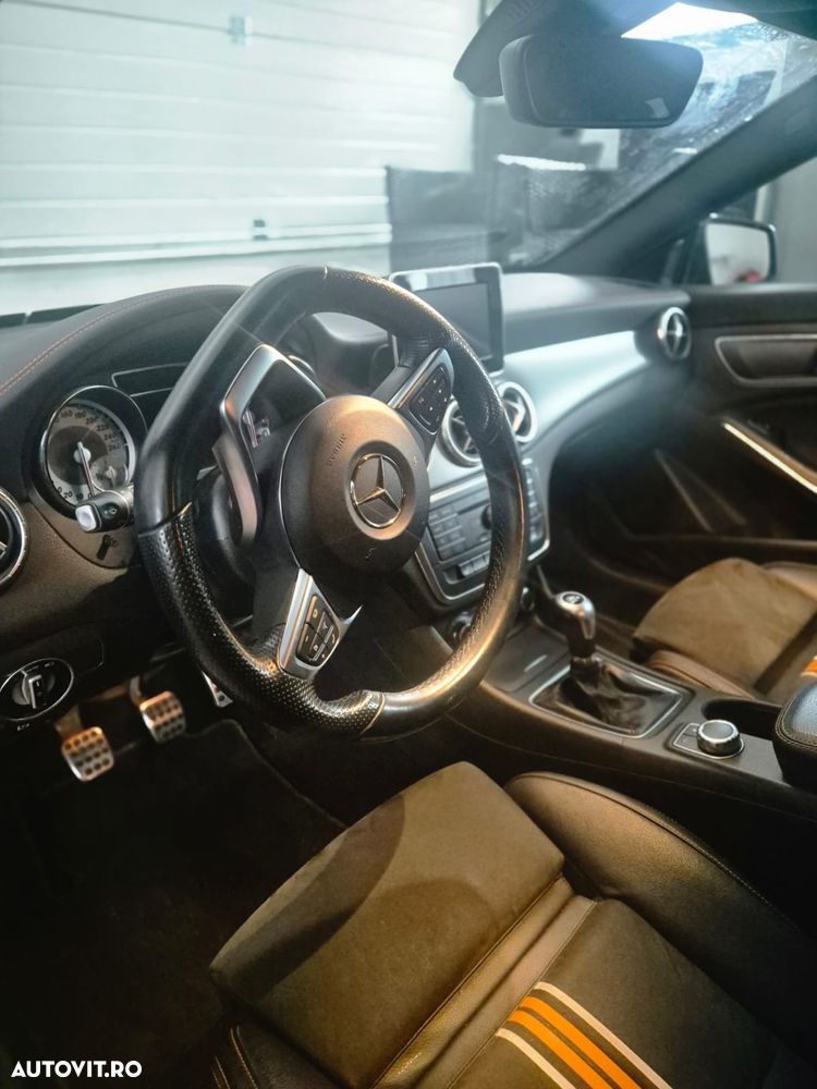 Mercedes-Benz CLA 220 - 3