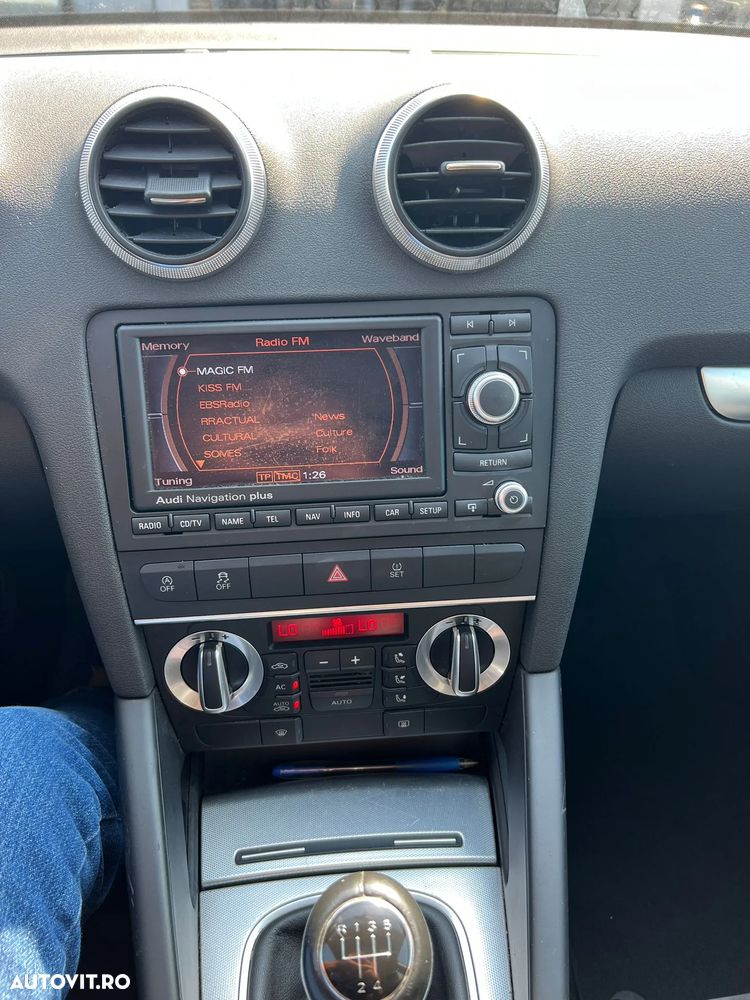 Audi A3 Sportback 1.6 TDI Ambiente - 9