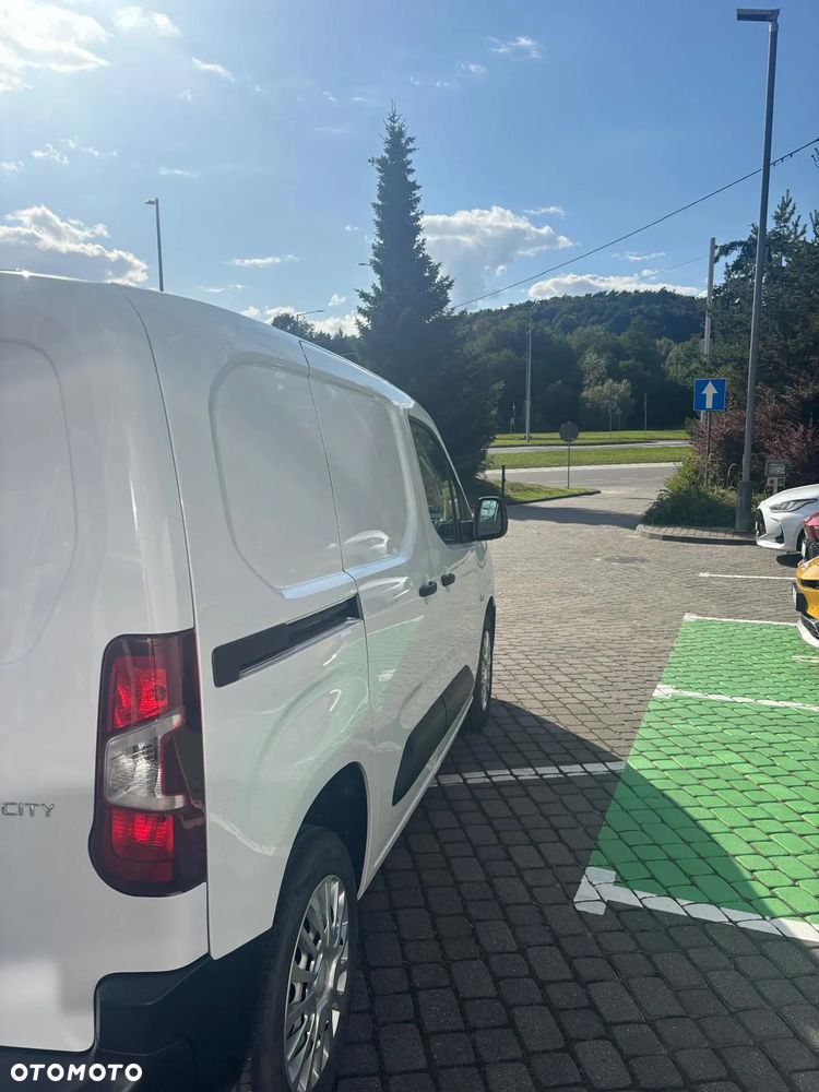 Toyota Proace City - 8