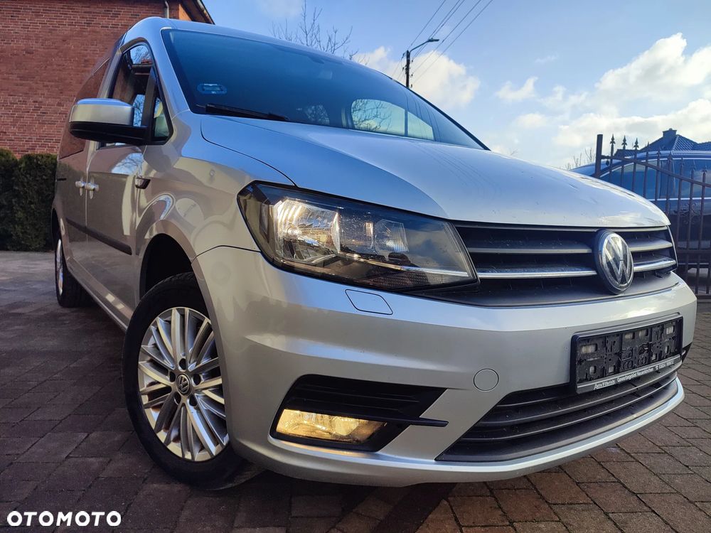 Volkswagen Caddy Maxi 2.0 TDI Comfortline - 24