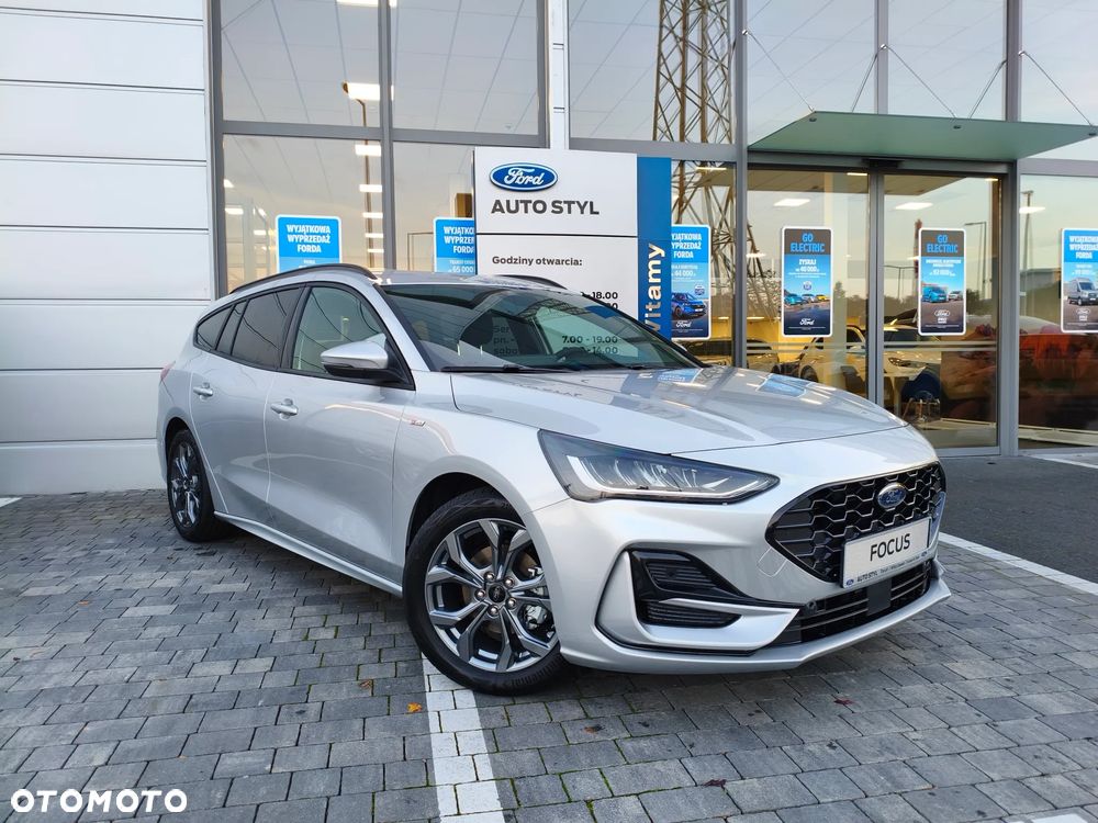 Ford Focus 1.0 EcoBoost mHEV ST-Line X - 2