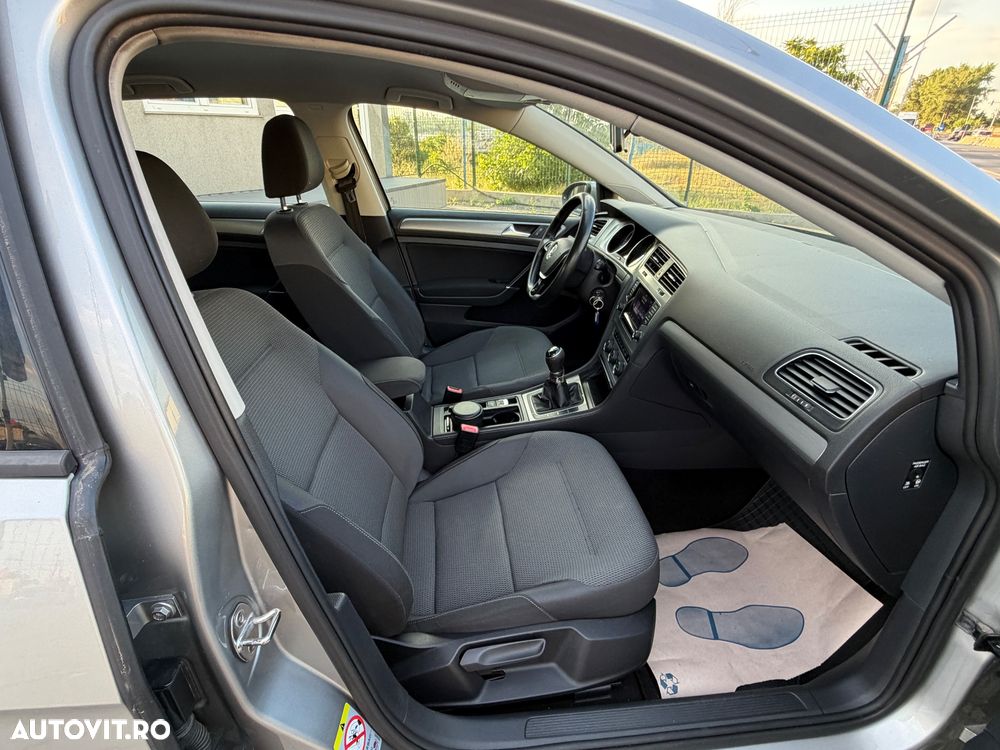 Volkswagen Golf 1.6 TDI BMT Trendline - 27
