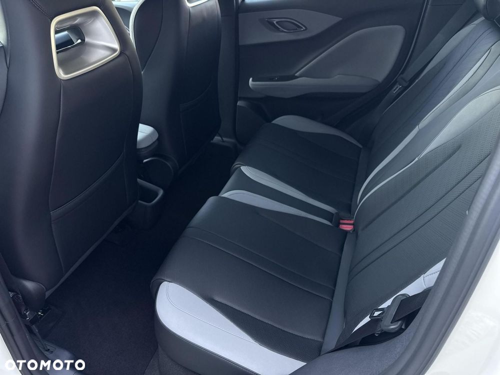 BYD Dolphin - 20