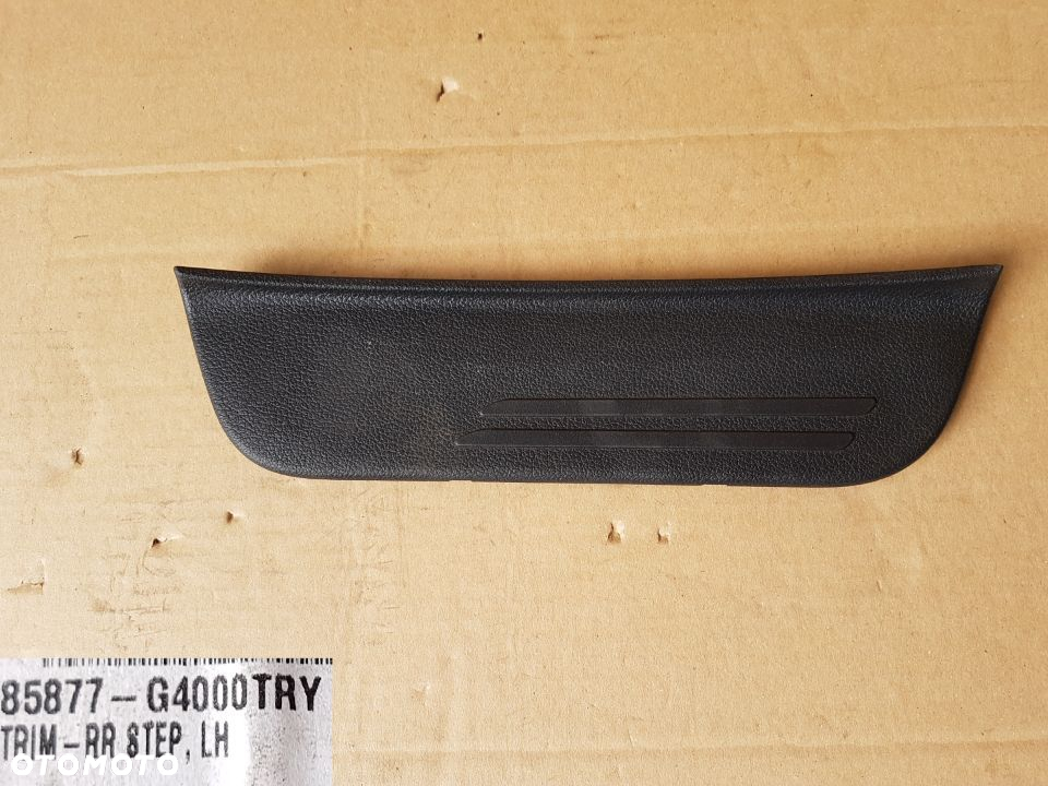 Hyundai i30 III PDE listwa zewnętrzna nakładka progu nakładka kombi listwy - 4