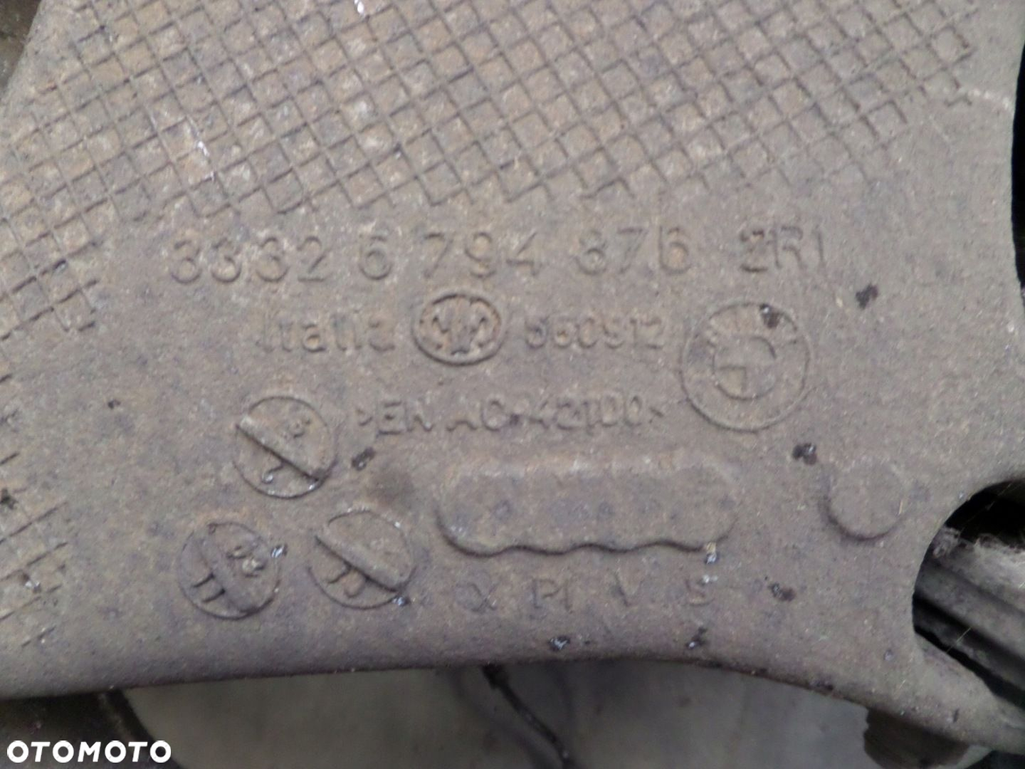 Belka Sanki zawieszenie Tył 6793802 BMW 6 F06 5 F10 F11 - 6