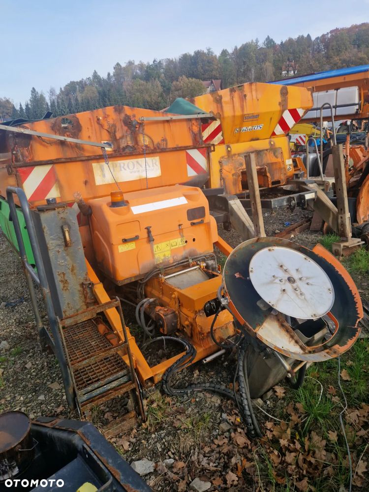 Posypywarka Piaskarka Solarka Pronar TAŚMA Diesel - 4