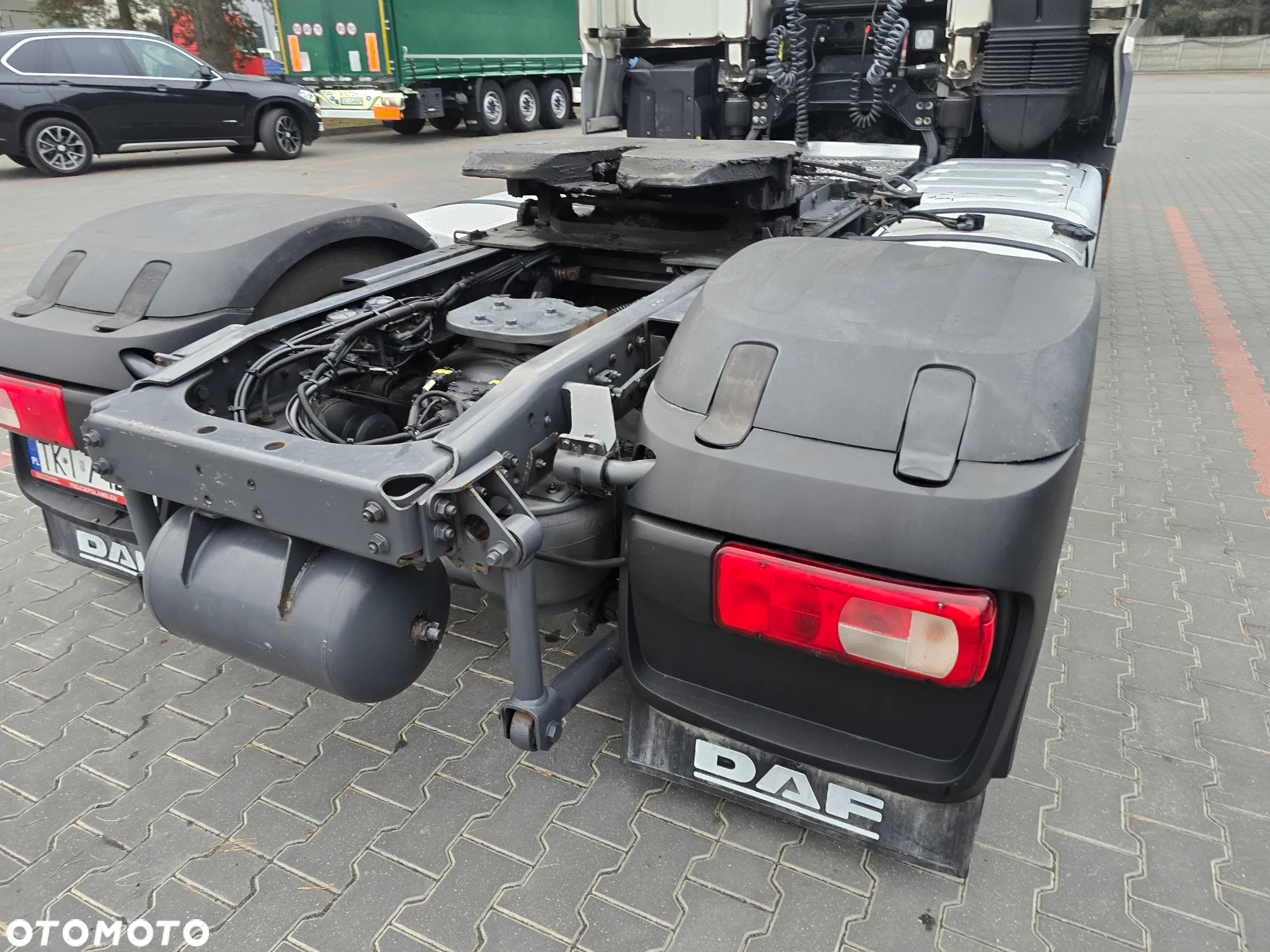 DAF XF 460 Super Space Cab Low Deck Mega/Standard siodło podnoszone - 15