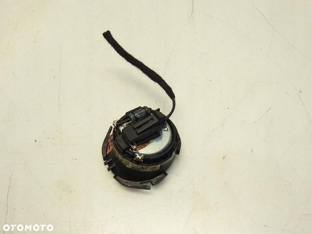GŁOŚNIK WYSOKOTONOWY PRAWY PRZÓD AUDI A3 8P 8P0035399 - 3