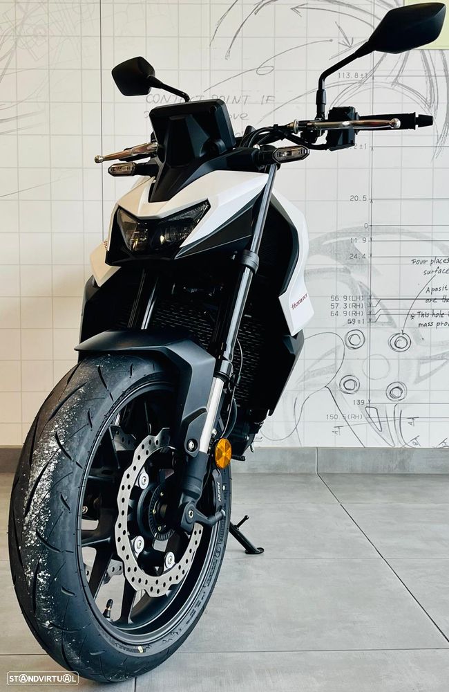 Honda Hornet 750 - 3