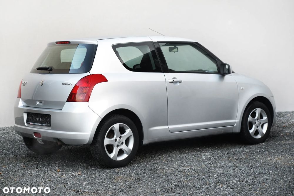 Suzuki Swift 1.3 Comfort+ - 4