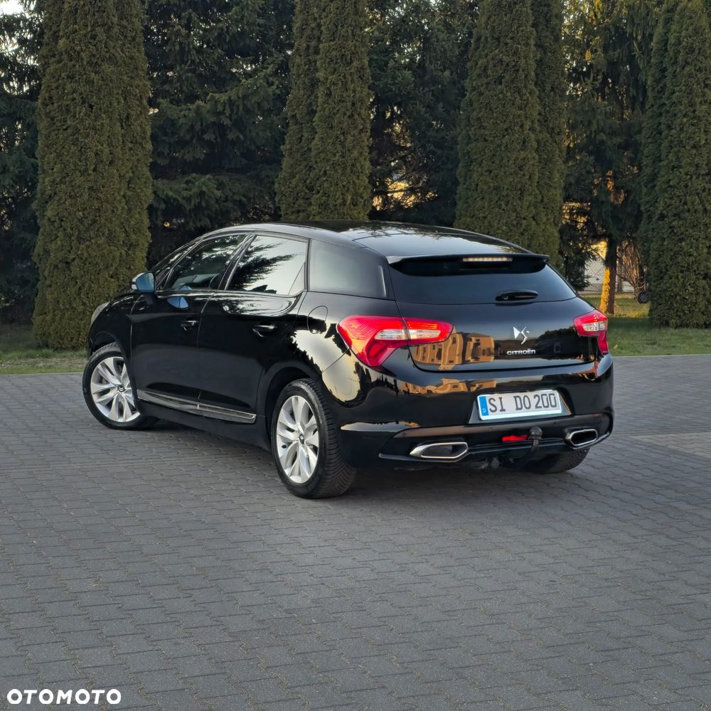 Citroën DS5 HDi 165 SportChic - 17