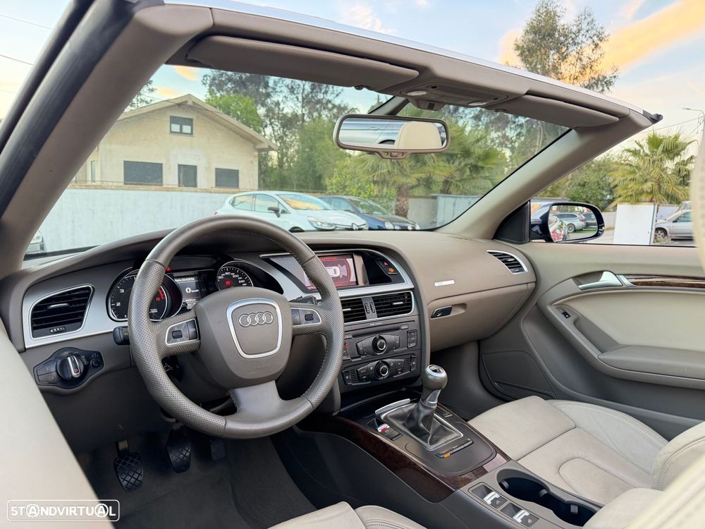 Audi A5 Cabrio 2.0 TDi S-line - 34