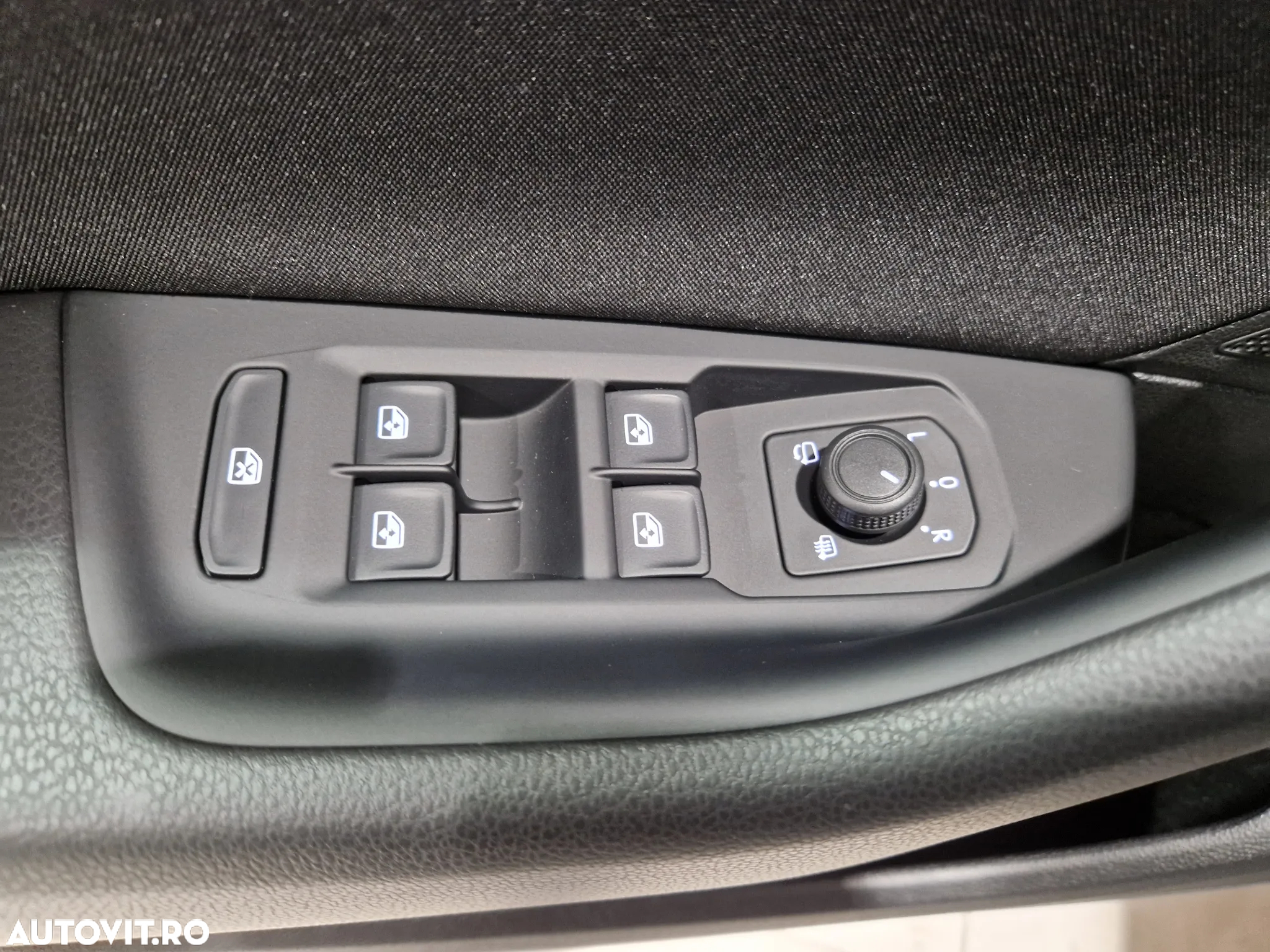 Volkswagen Passat Variant 1.5 TSI ACT OPF DSG Comfortline - 16