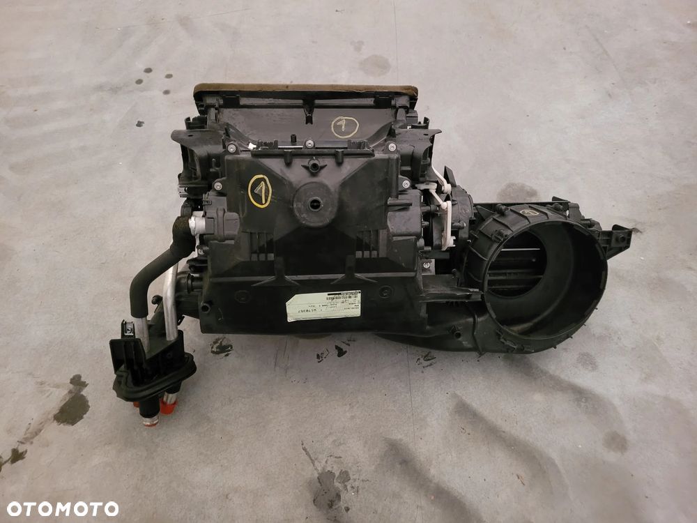 BMW MINI NAGRZEWNICA NAGRZEWNICE - 11