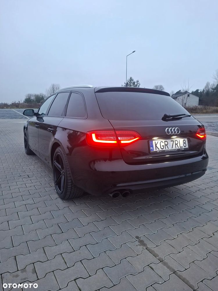 Audi A4 Avant 2.0 TDI DPF quattro S tronic S line Sportpaket - 7