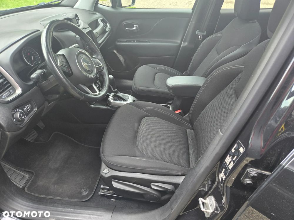 Jeep Renegade - 26