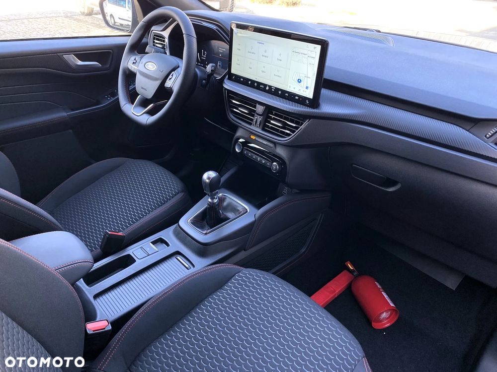 Ford Kuga 1.5 EcoBoost FWD ST-Line - 15